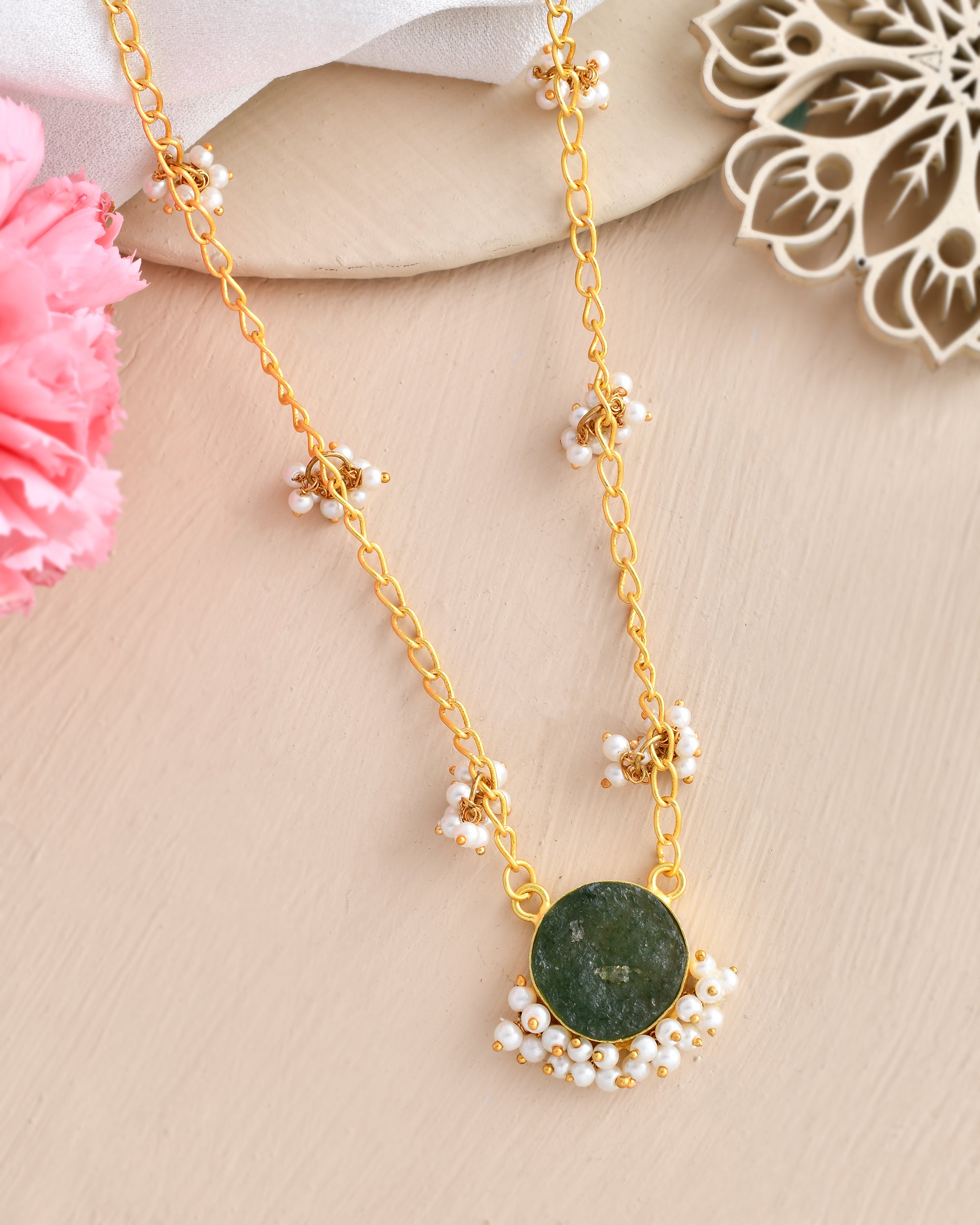 DELICATE GREEN ROCK PENDANT
